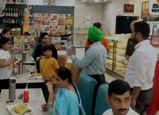 कोरोनावायरस: निर्देश का पालन नहीं करने पर 2 दुकानदारों पर केस दर्ज, अंदर बिठाकर खिला रहे थे पिज्जा